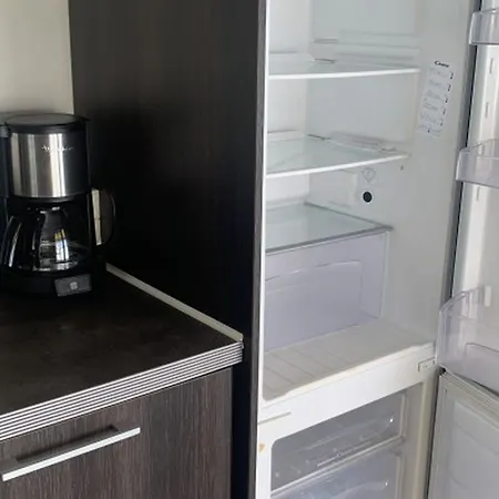 Mobil Familial Avec Clim - 4 Pers. - Api-1-52-2754 Kemping